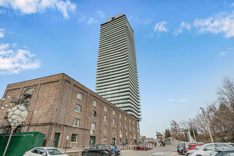 home for lease on 3202-70 Distillery Lane