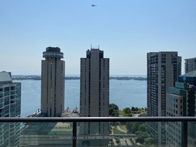 home for lease on 2810-33 Bay Street