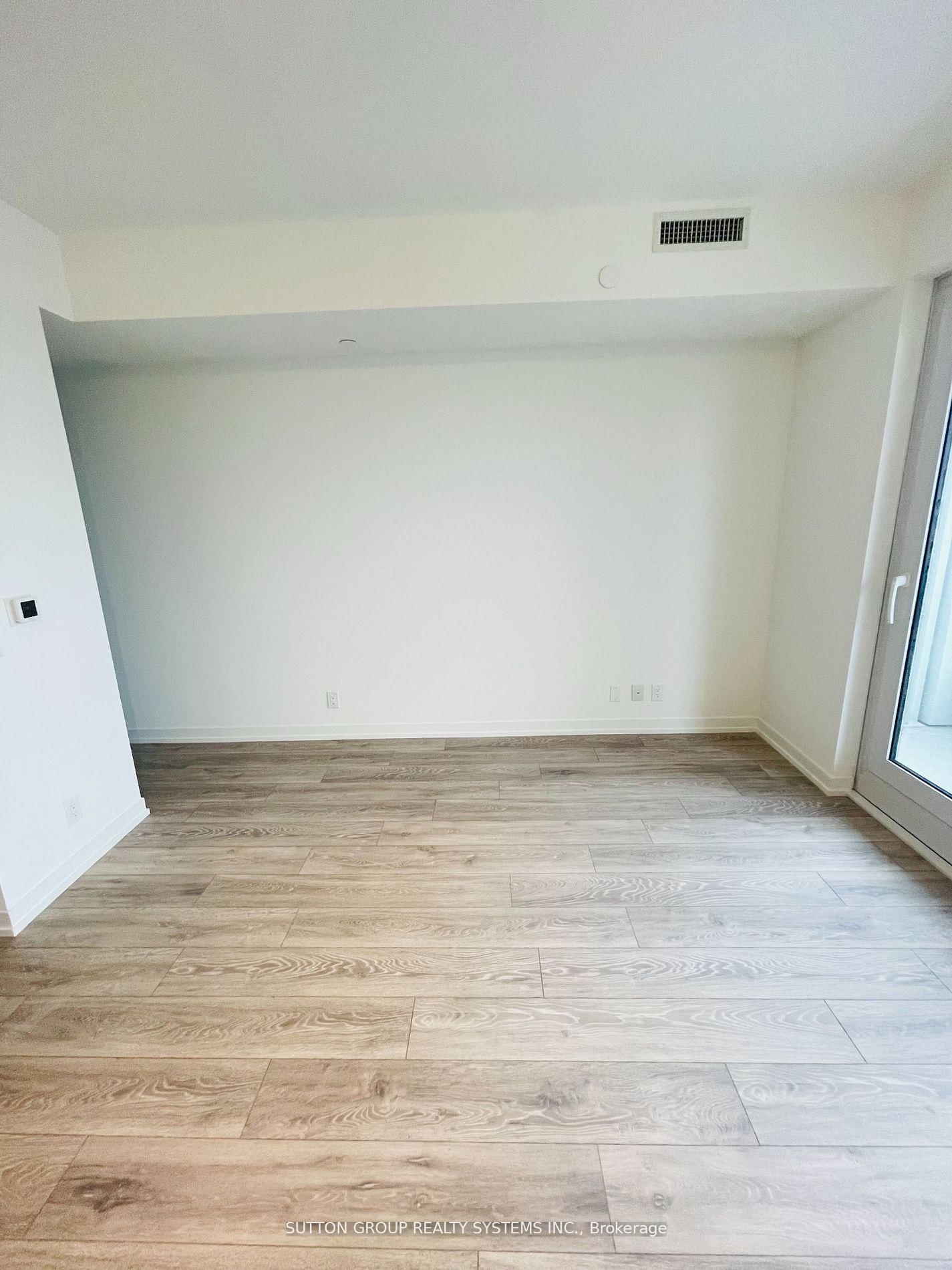 2020 Bathurst Street, Unit 1915 - Photo 10