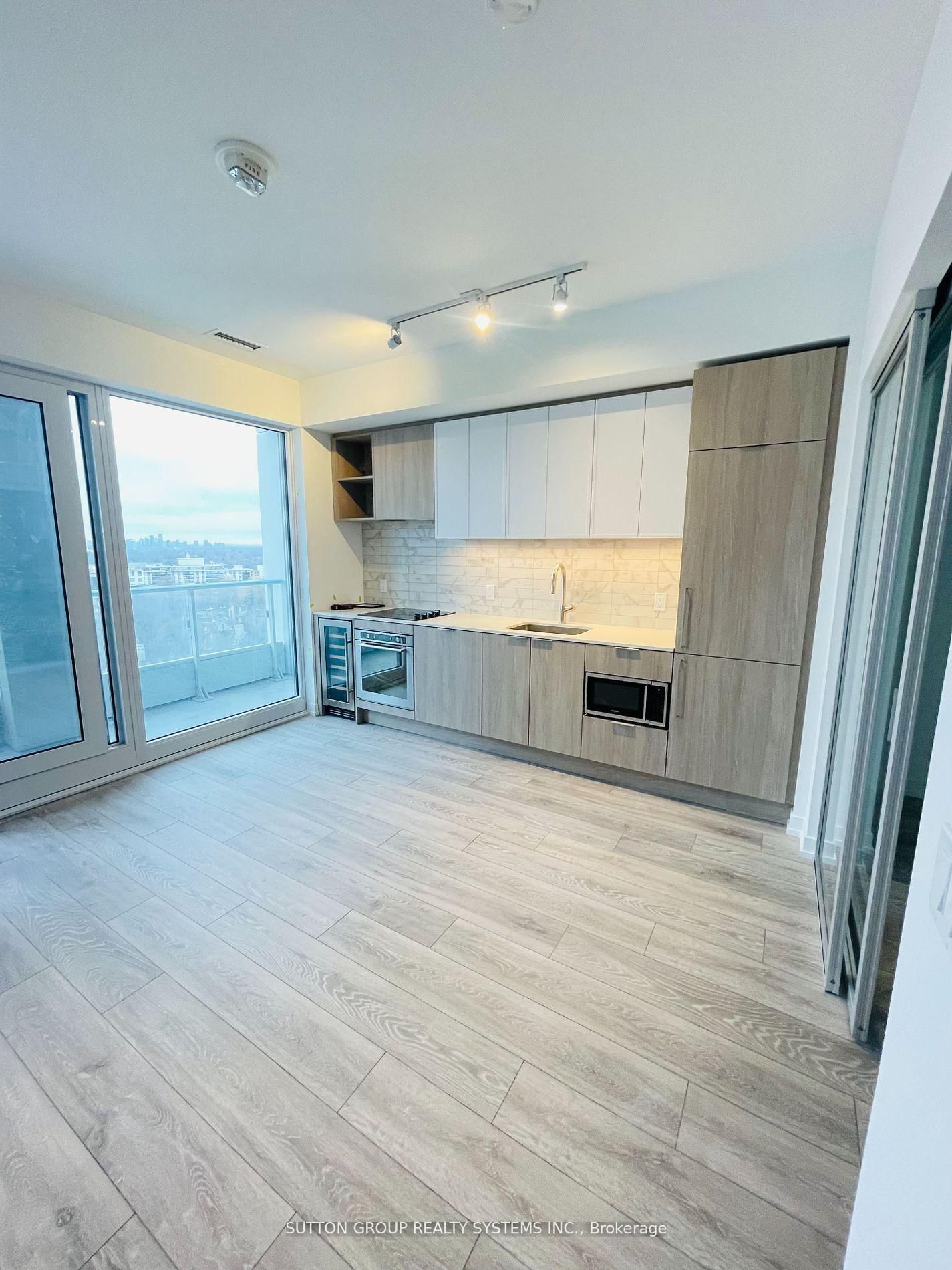 2020 Bathurst Street, Unit 1915 - Photo 7