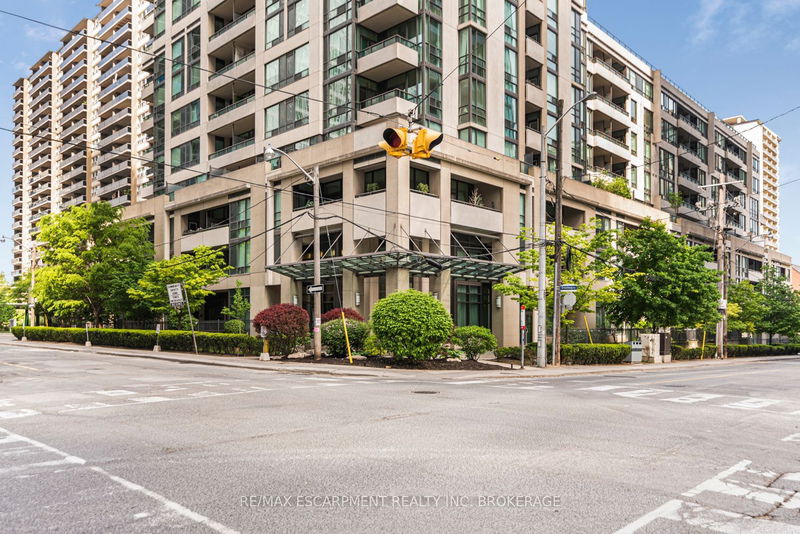  304 - 88 Broadway Ave  Toronto, M4P 0A5 | Image 2