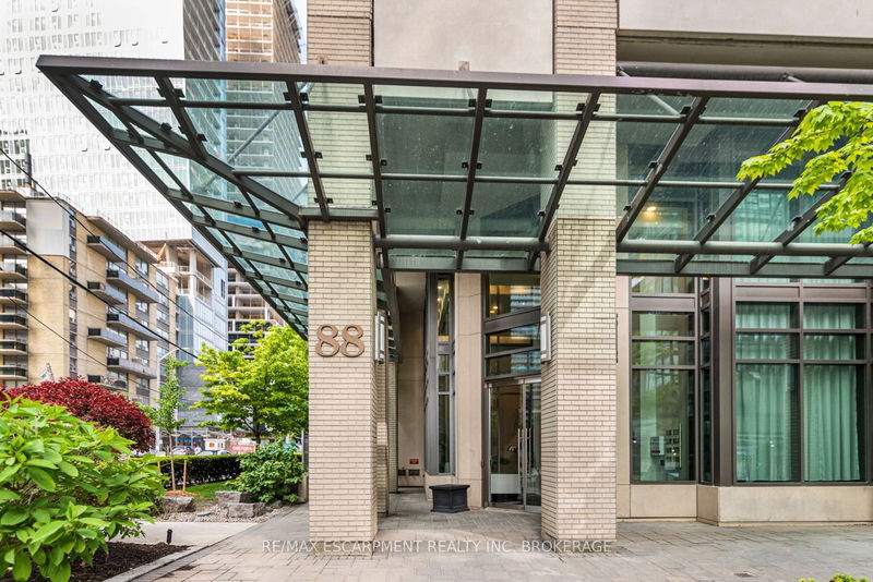  304 - 88 Broadway Ave  Toronto, M4P 0A5 | Image 3