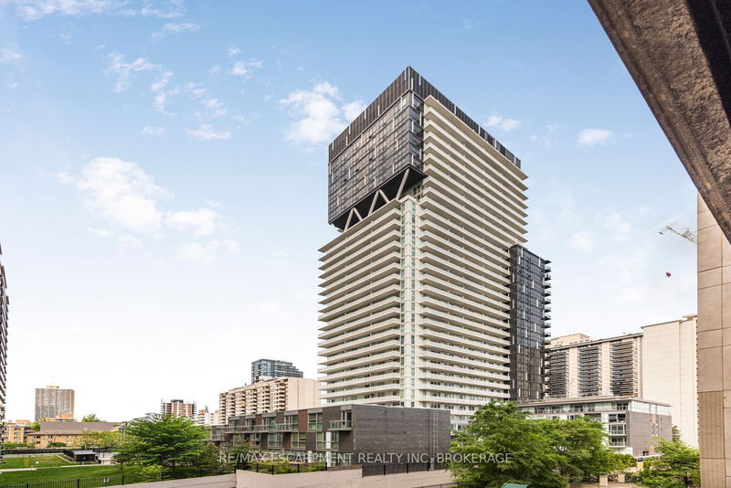  304 - 88 Broadway Ave  Toronto, M4P 0A5 | Image 38