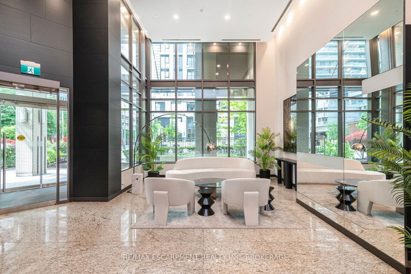  304 - 88 Broadway Ave  Toronto, M4P 0A5 | Image 5