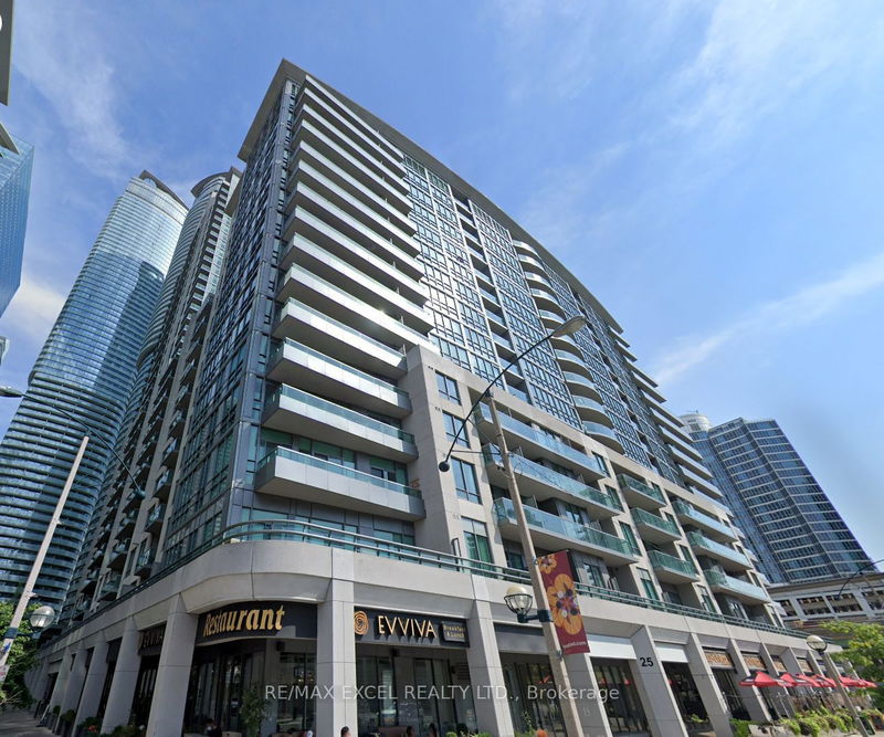home for lease on 1506-25 Lower Simcoe Street