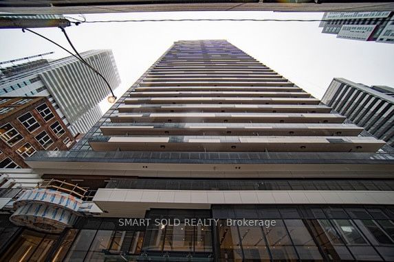 home for lease on 2811-38 Widmer Street