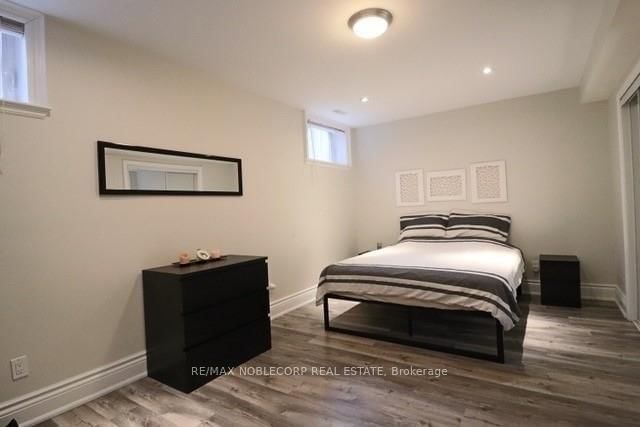 Lower - 45 Briar Hill Ave, Toronto, M4R 1H7 | Image 3