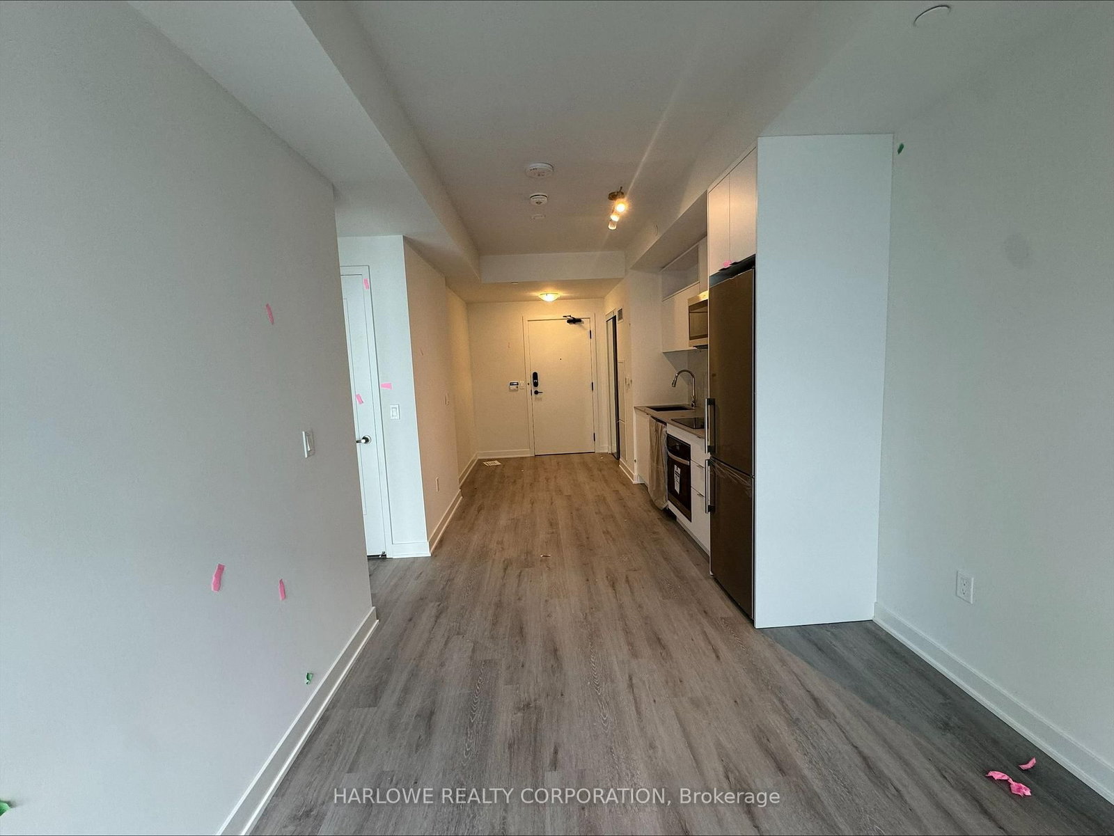 70 Princess Street, Unit 2813 E - Photo 3