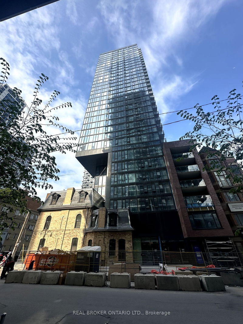home for lease on 2205-47 Mutual Street