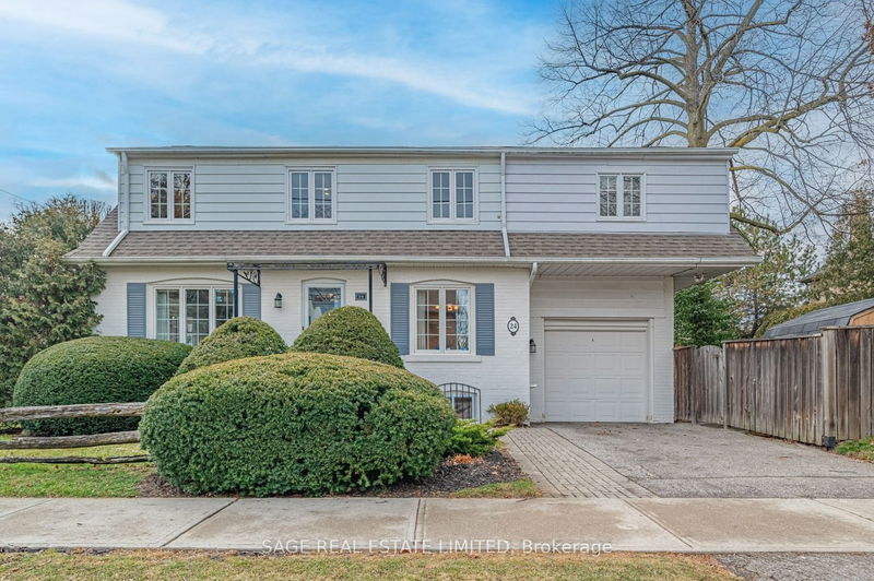 home for lease on 24 Douglas Crescent