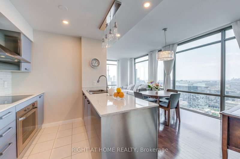 home for lease on 3803-38 Grenville Street