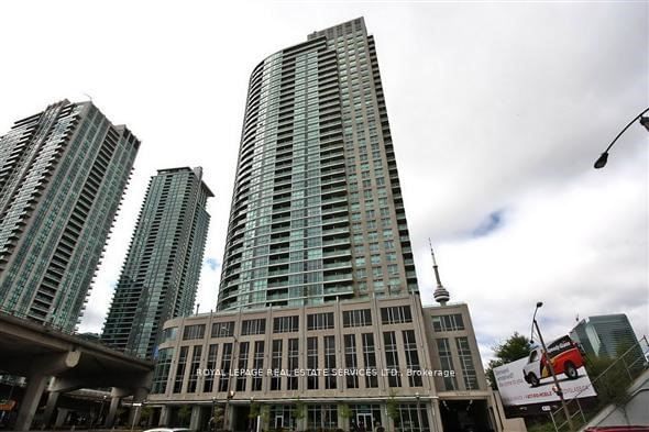 home for sale on 3402-18 Yonge Street