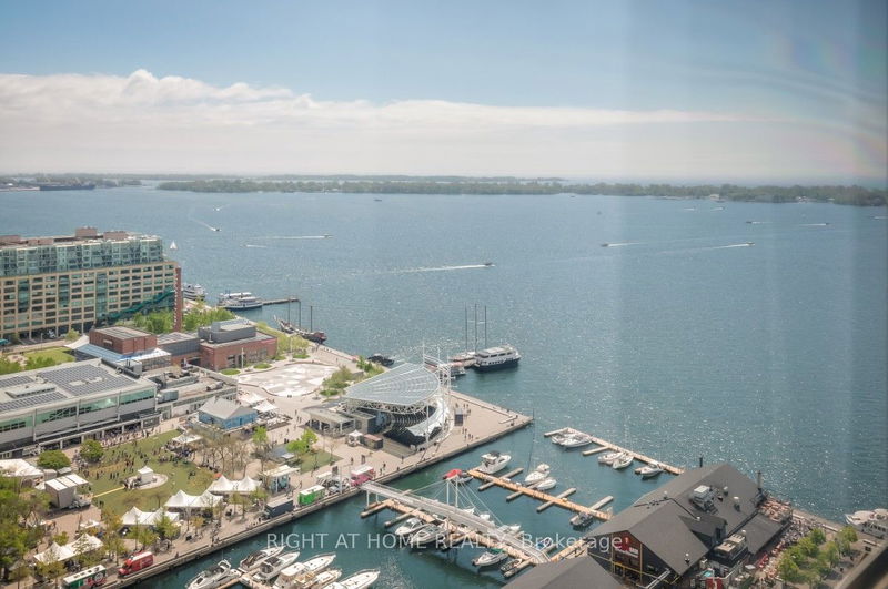 home for lease on 3108-270 Queens Quay W