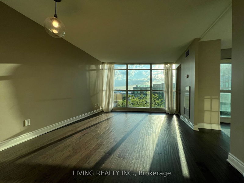 home for lease on 1210-219 Fort York Boulevard