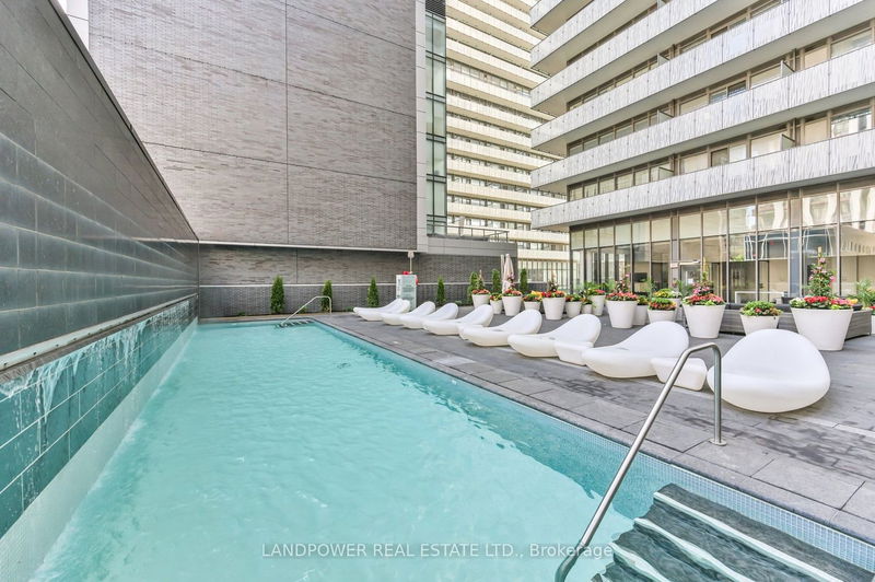 home for lease on 1706-42 Charles Street E