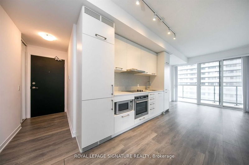 home for lease on 4210-87 Peter Street