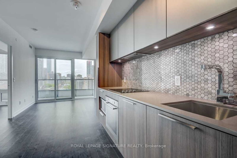 home for lease on 2709-85 Wood Street