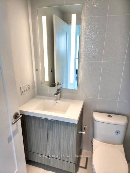 585 Bloor Street E, Unit 2723 - Photo 17