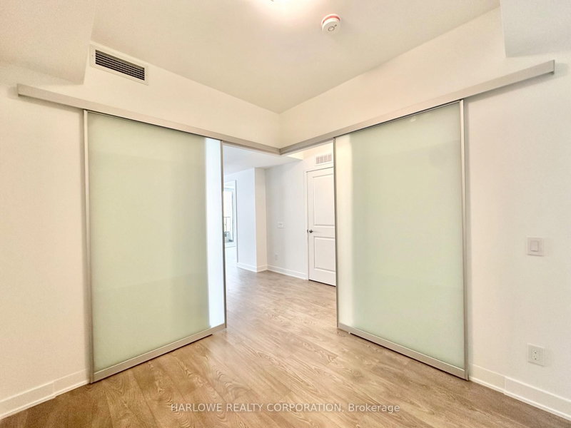 Room2