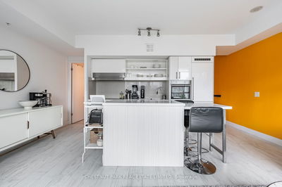 Unit 907 — 39 Sherbourne St, Toronto - Moss Park image-0-2