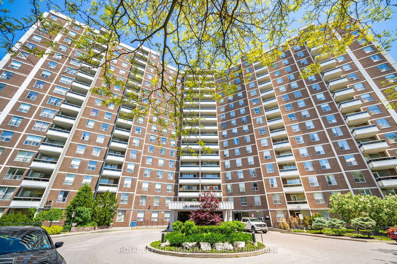 home for sale on 1218-5 Shady Gfwy