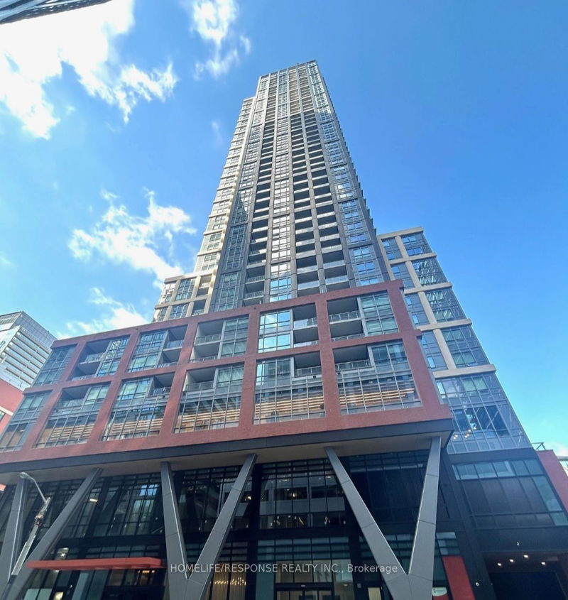 home for lease on 4112-108 PETER Street