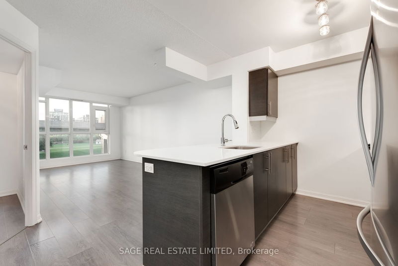 home for lease on 821-35 Bastion Street