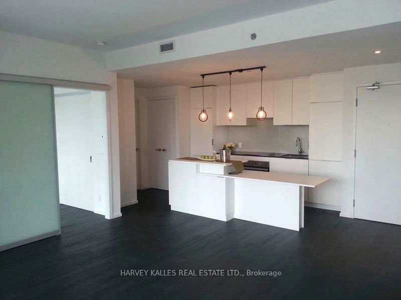 home for lease on 711-5 St Joseph Street