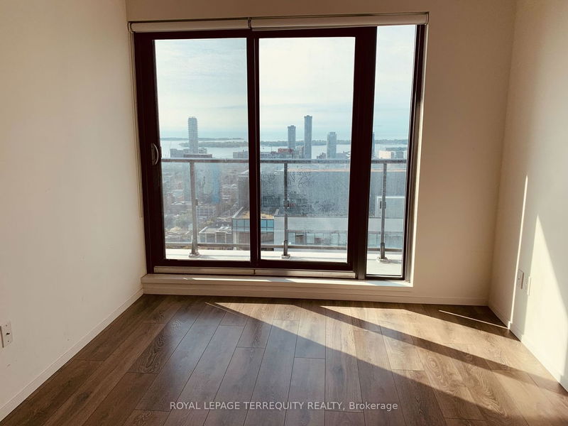home for lease on 3405-159 Dundas Street
