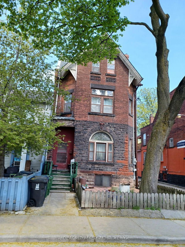 37 Huron Street