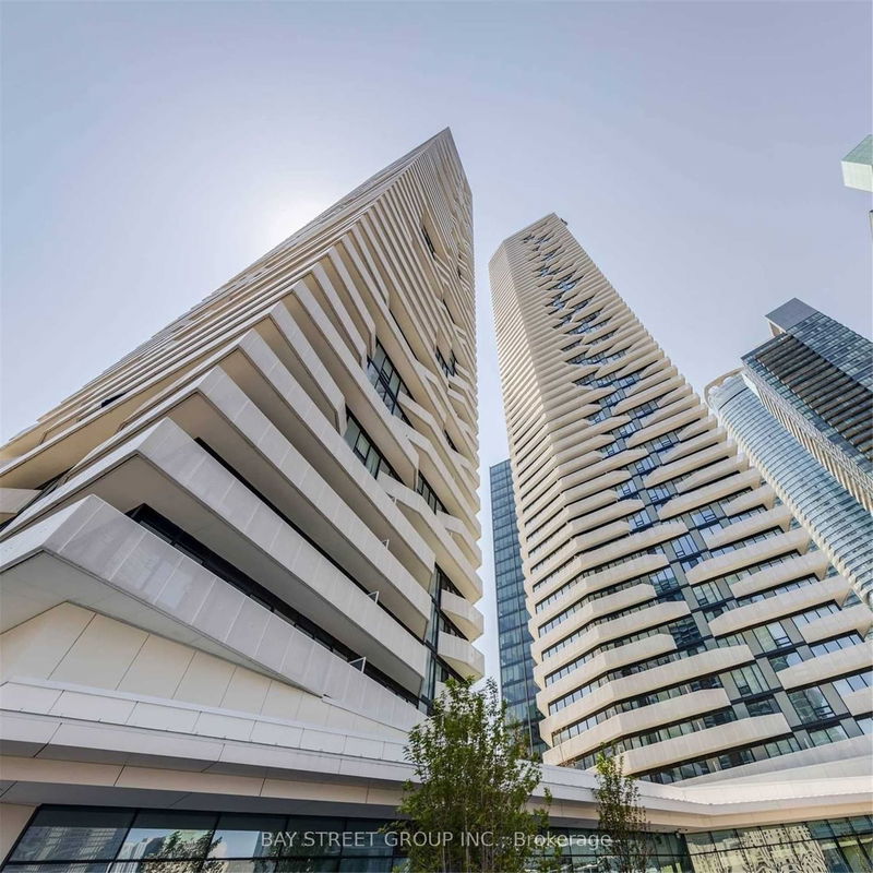 home for lease on 2004-88 Harbour Street