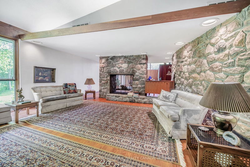 36 Green Valley Rd  Toronto, M2P 1A6 | Image 11