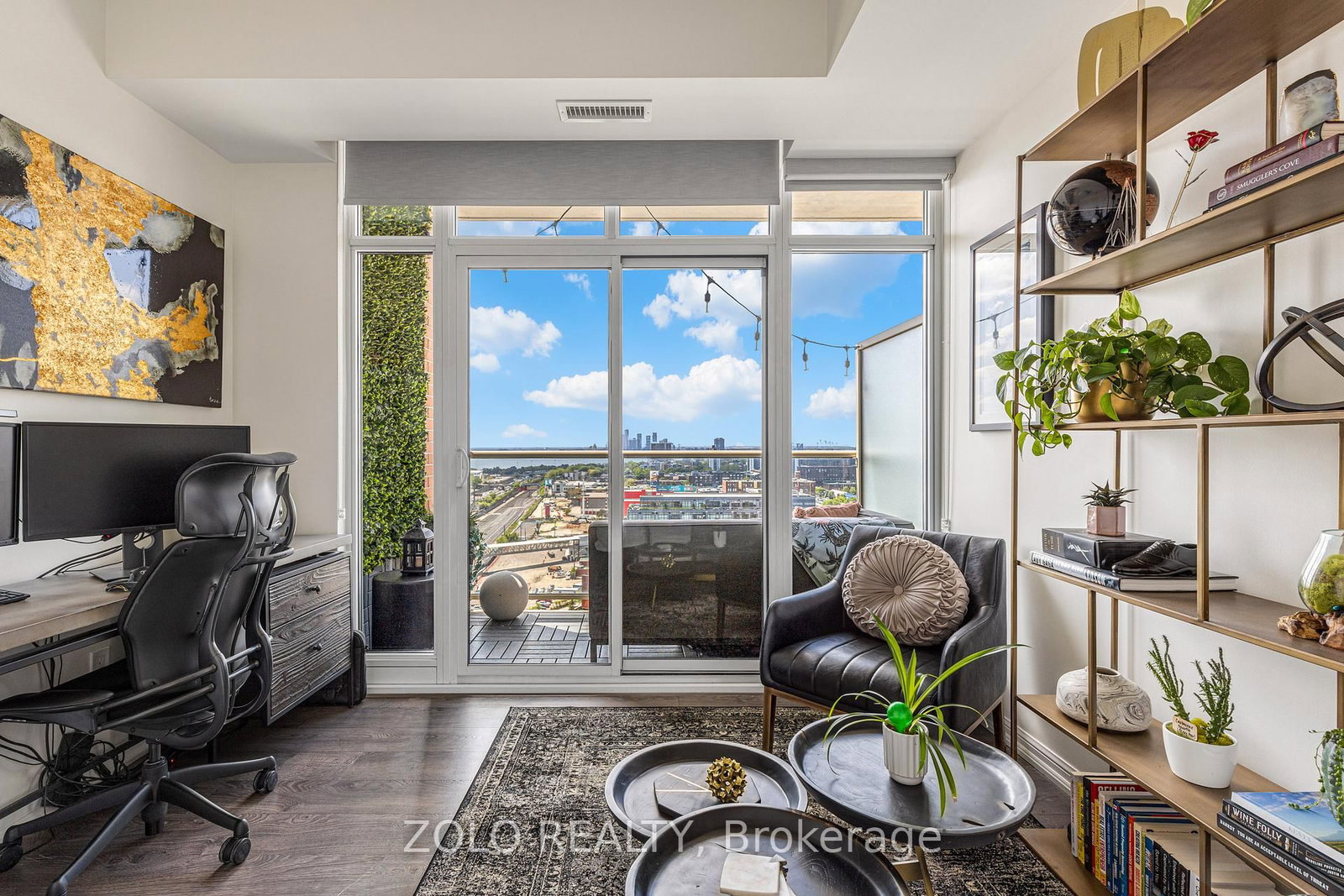 Listing Image 5