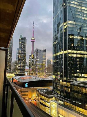 home for lease on 1904-16 Yonge Street