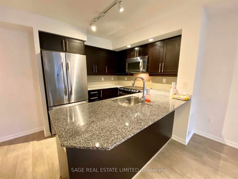 home for lease on 401-85 East Liberty Street