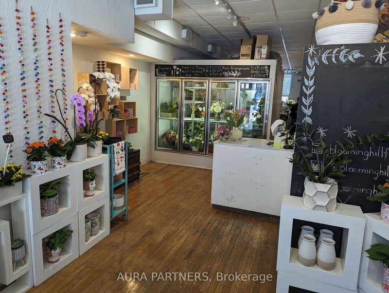 1726 Avenue Rd, Toronto, M5M 3Y6 | Image 3