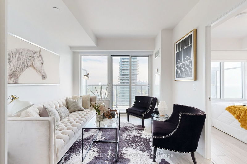 home for sale on 3008-195 Redpath Avenue
