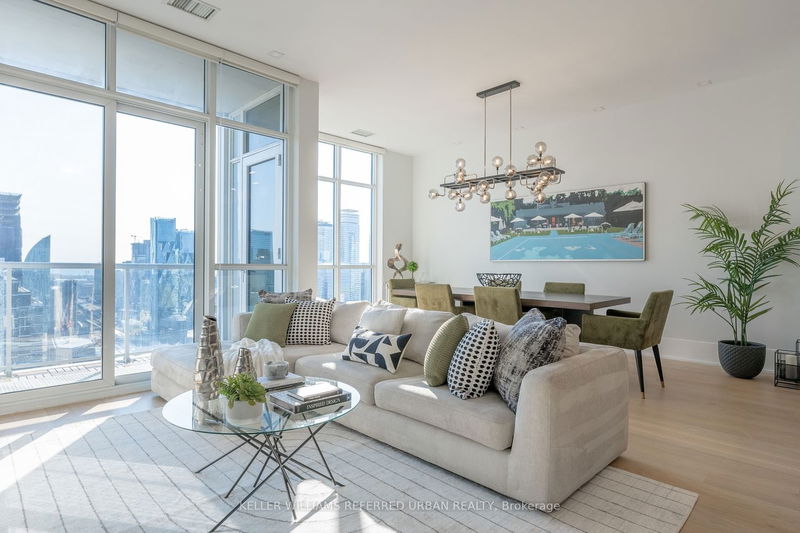 home for sale on 4902-300 Front Street W