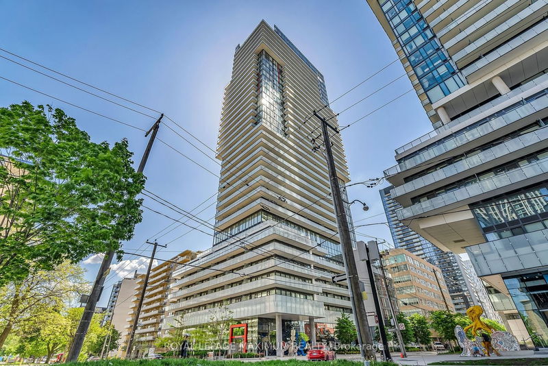 home for lease on 1006-185 Roehampton Avenue