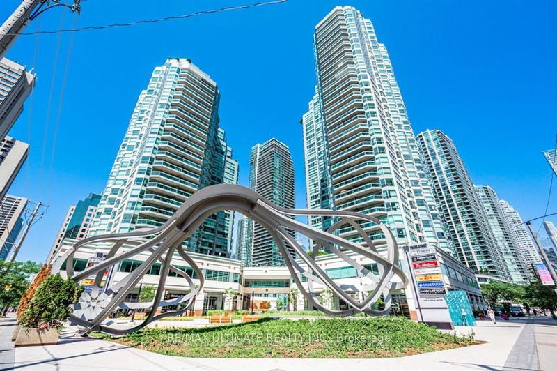 home for lease on 1508-10 Yonge Street