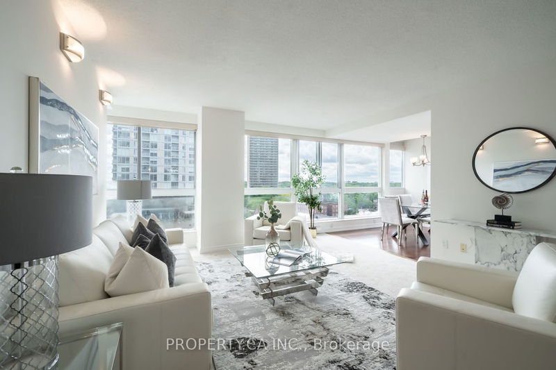 home for sale on 903-7 Broadway Avenue