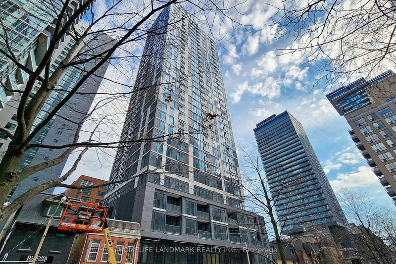 home for lease on 1604-65 Mutual Street