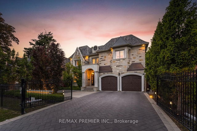 142 Upper Canada Drive