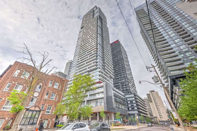 home for sale on 2804-39 Roehampton Avenue