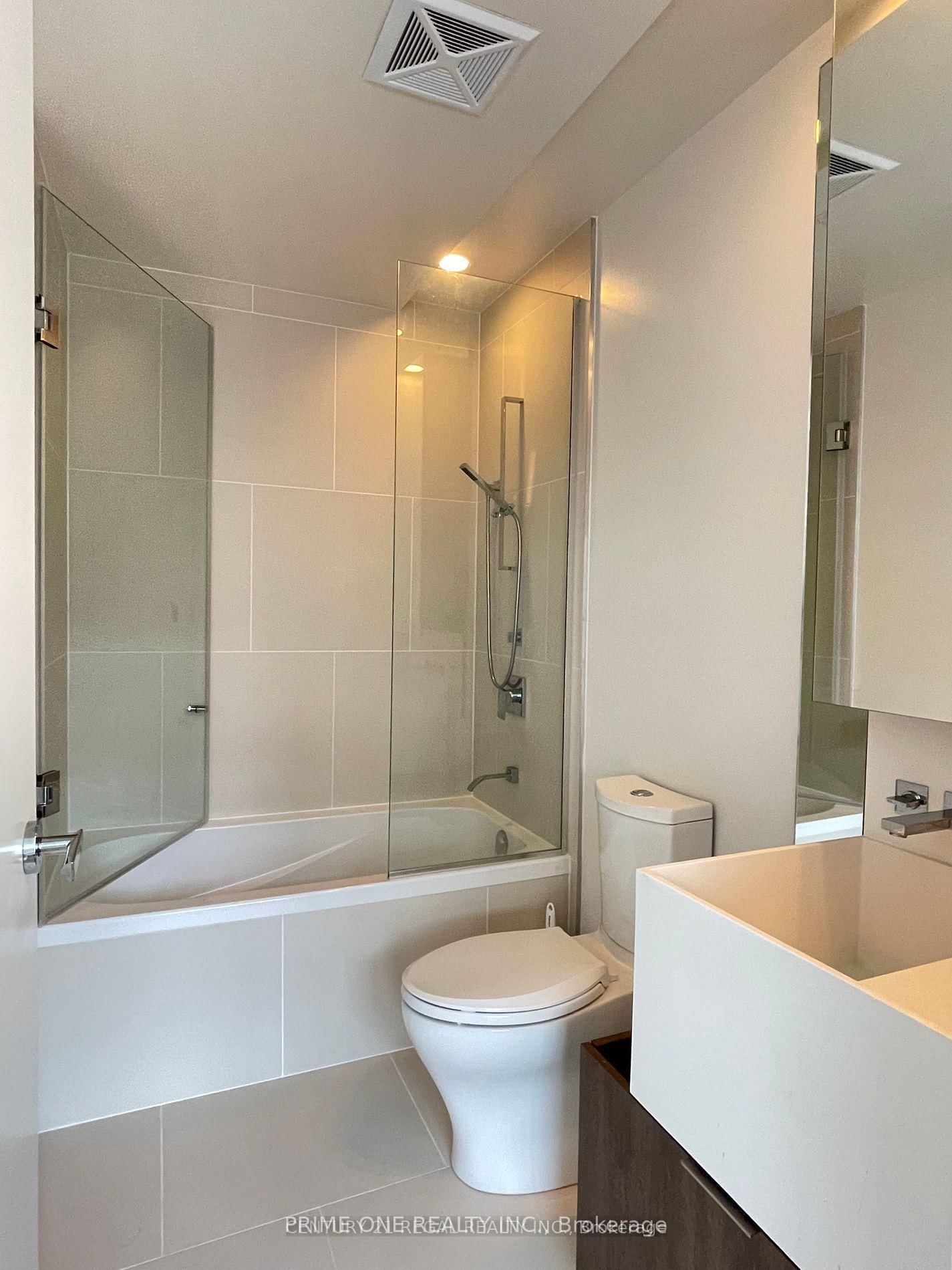 1 Bloor Street E, Unit 1704 - Photo 16