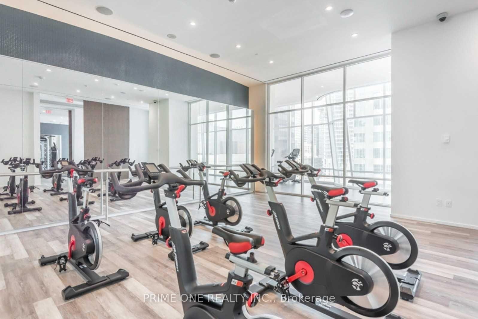 1 Bloor Street E, Unit 1704 - Photo 31