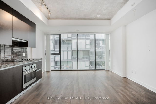 906 - 38 Stewart Street