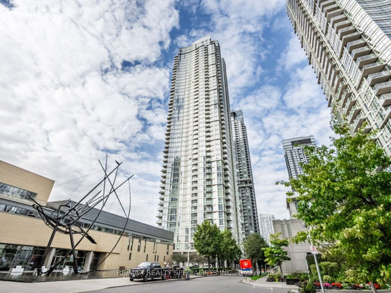 home for lease on 1202-35 MARINER Terrace