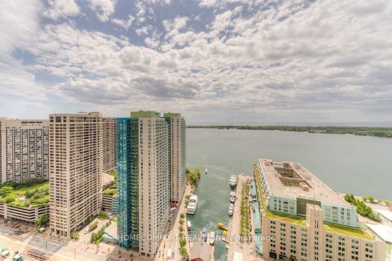 home for lease on 3605-8 York Street