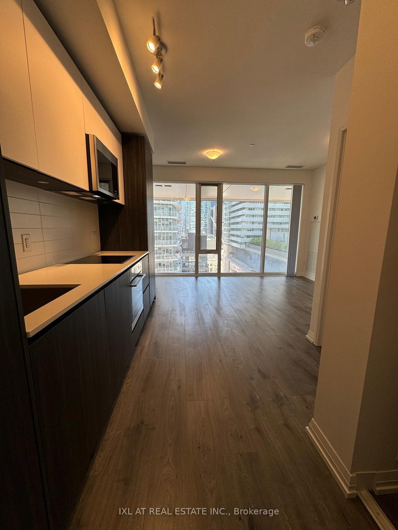 1608 - 8 Widmer St, Toronto, M5V 0W6 | Image 3